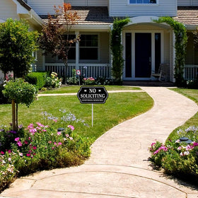 Front door message politely asks visitors to skip solicitors