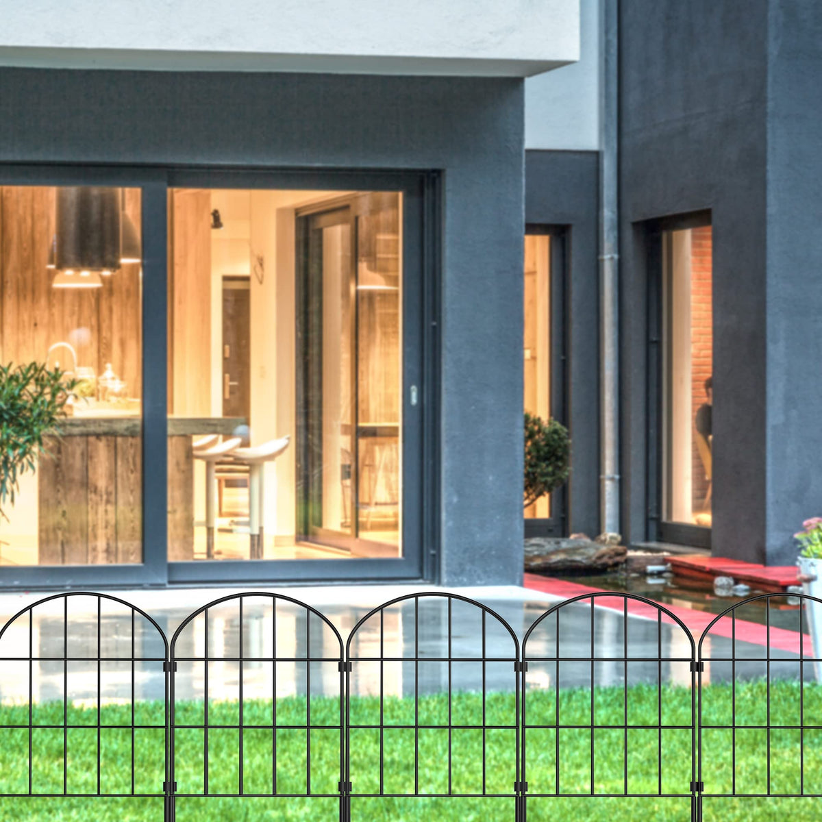 Kimazo 19-pack adds perimeter style while protecting flower beds.