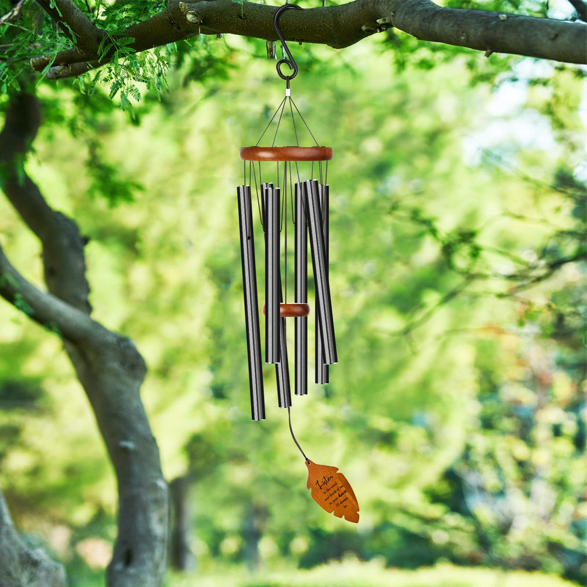 Kingtto Outdoors wind chimes scene as memorial gift for remembrance.