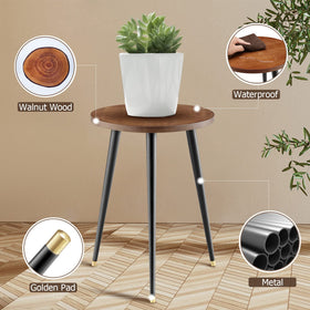KINNARY adjustable-height design shown at 16 and 14 inches for flexible displays.