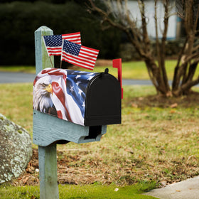 KIOYTLIK magnetic-closure mailbox cover stays secure in all weather conditions.
