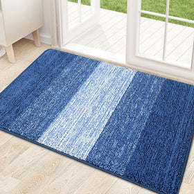 Kitinjoy door mat close-up shows soft microfiber texture that traps moisture