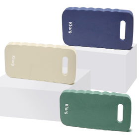 Klarg extra-wide 9-inch kneeling pad offers ample knee space on the lawn.