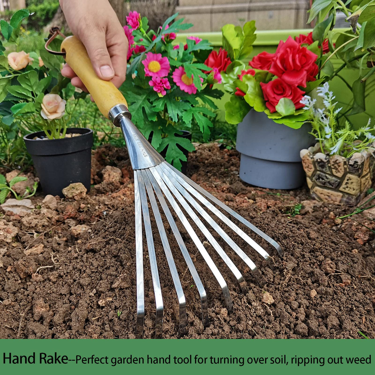 KLDOLLAR small leaf rake ideal for cleaning flower beds and borders.