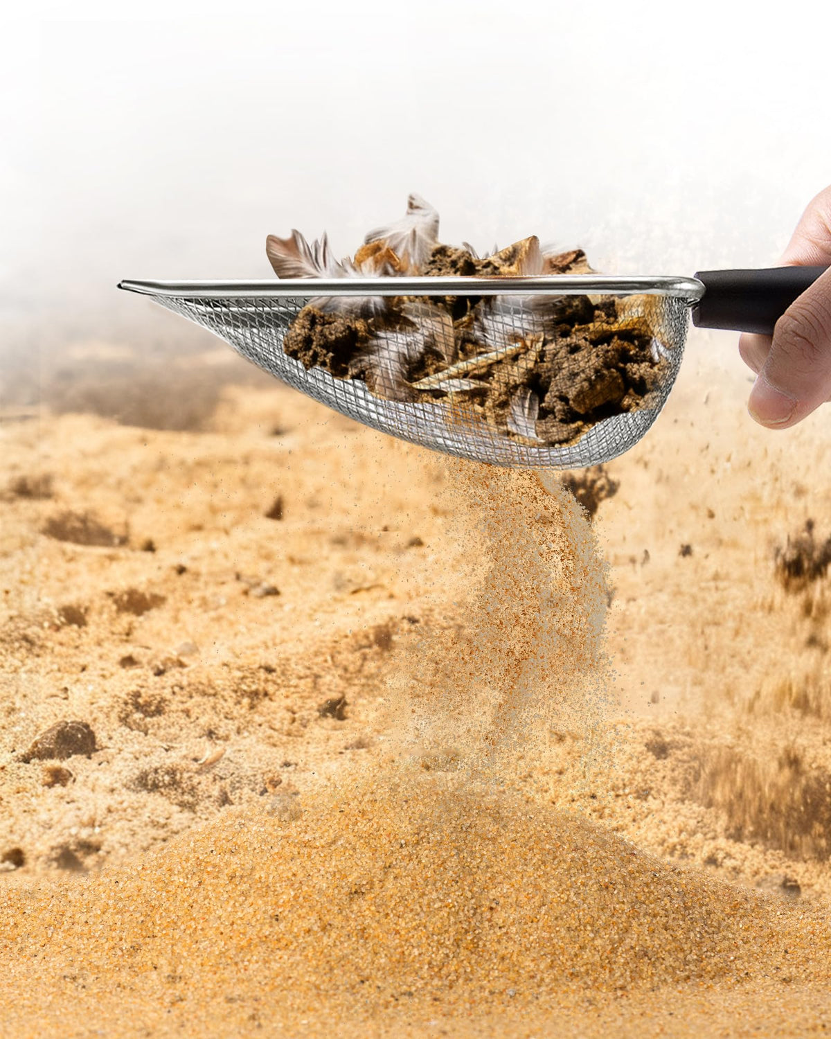 KOROI chicken poop scooper with 5mm mesh for handling coarser waste efficiently.