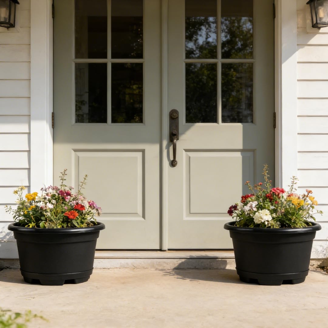 KPUVX 13-inch planter with saucer in red highlighting practical use.