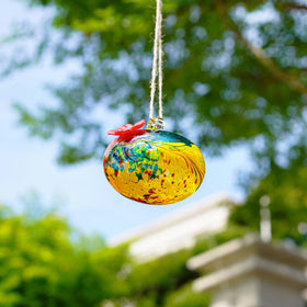 KRISININE gift for gardeners who love bird watching and nature.