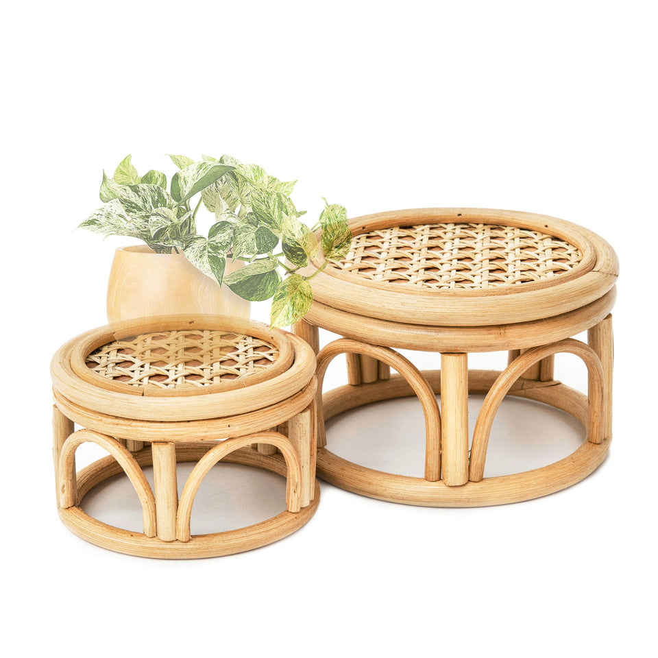 KUTORKILL small boho rattan stand round elevates compact plants with natural texture.