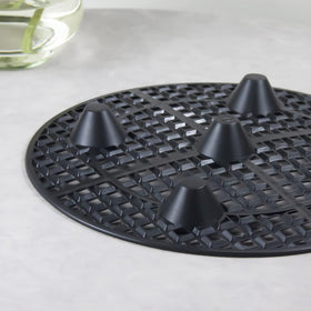 KVMORZE polypropylene plant riser offers durable, lightweight support.