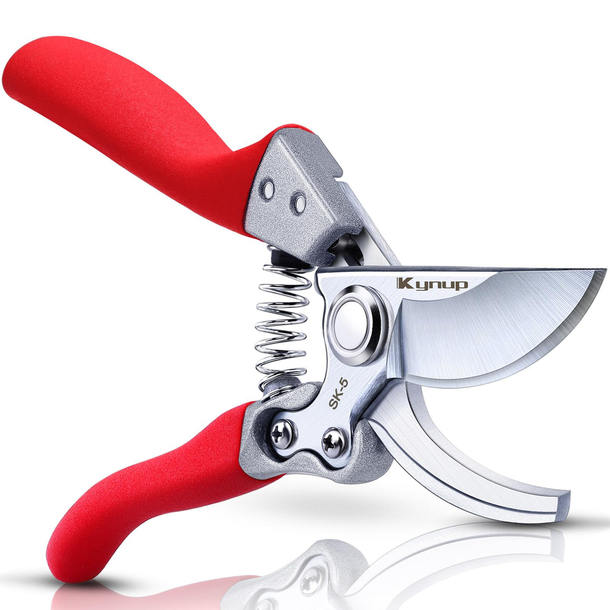 Kynup pruning shears blade close-up showing sharp SK-5 steel for precise pruning