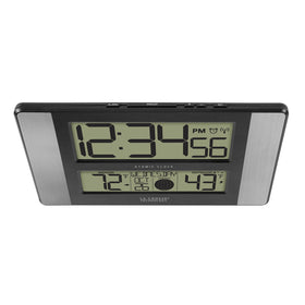 La Crosse 513-1417AL-INT outdoor sensor transmitting wireless temperature data to the clock.