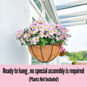 LáLáGreen outdoor planters suitable for real or faux plants.