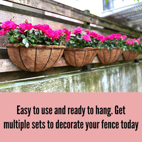 LáLáGreen rustic black fence planter ideal for balconies and fences.
