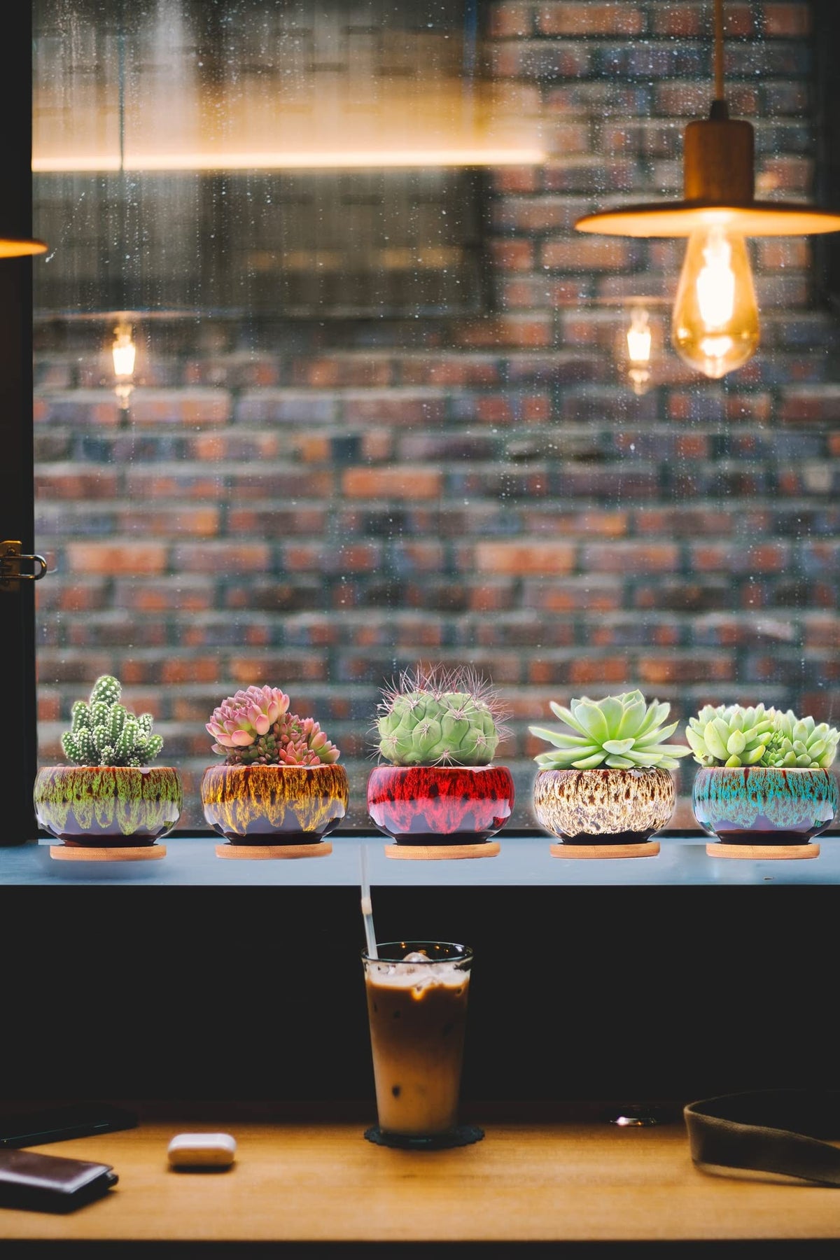 LamDawn round succulent pot, perfect for wedding favors and party decor.