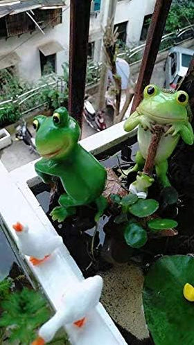 LANDOR fence garden frogs decor for railing or trellis displays.