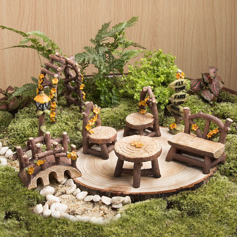 LATTOOK Fairy Garden chair with detailed paint enhances tiny outdoor scenes