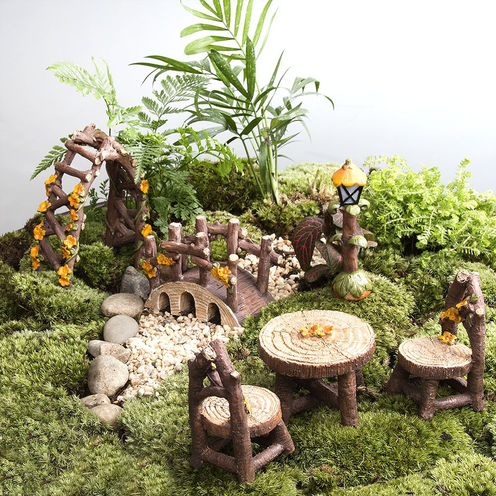 LATTOOK Fairy Garden street light adds ambient glow after dusk