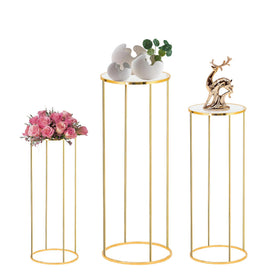 Latywen 15.75-inch pedestal stands elevating floral displays with a gold finish