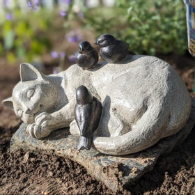LCdecohome sleeping cat garden statue with sparrows enhances outdoor memorial decor