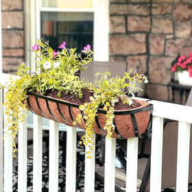 Durable coconut liner suitable for year-round outdoor use