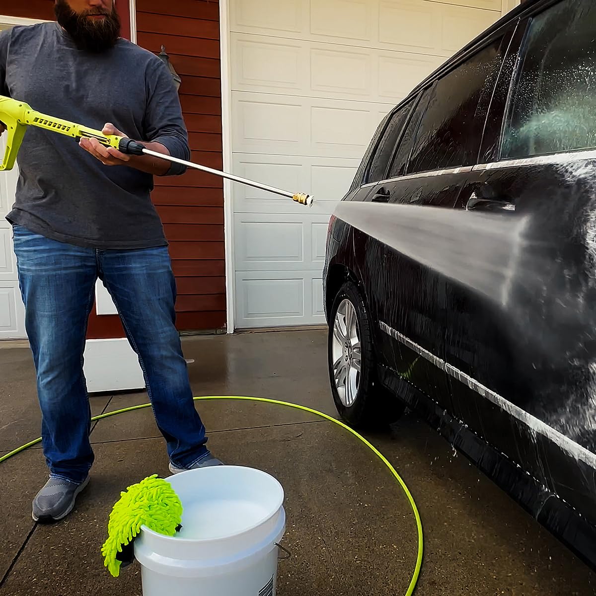Flexzilla hose with integral bend restrictor reduces twists during use.