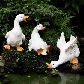 LEGIFO Duck Yard Decorations: three resin ducks for a charming front porch display