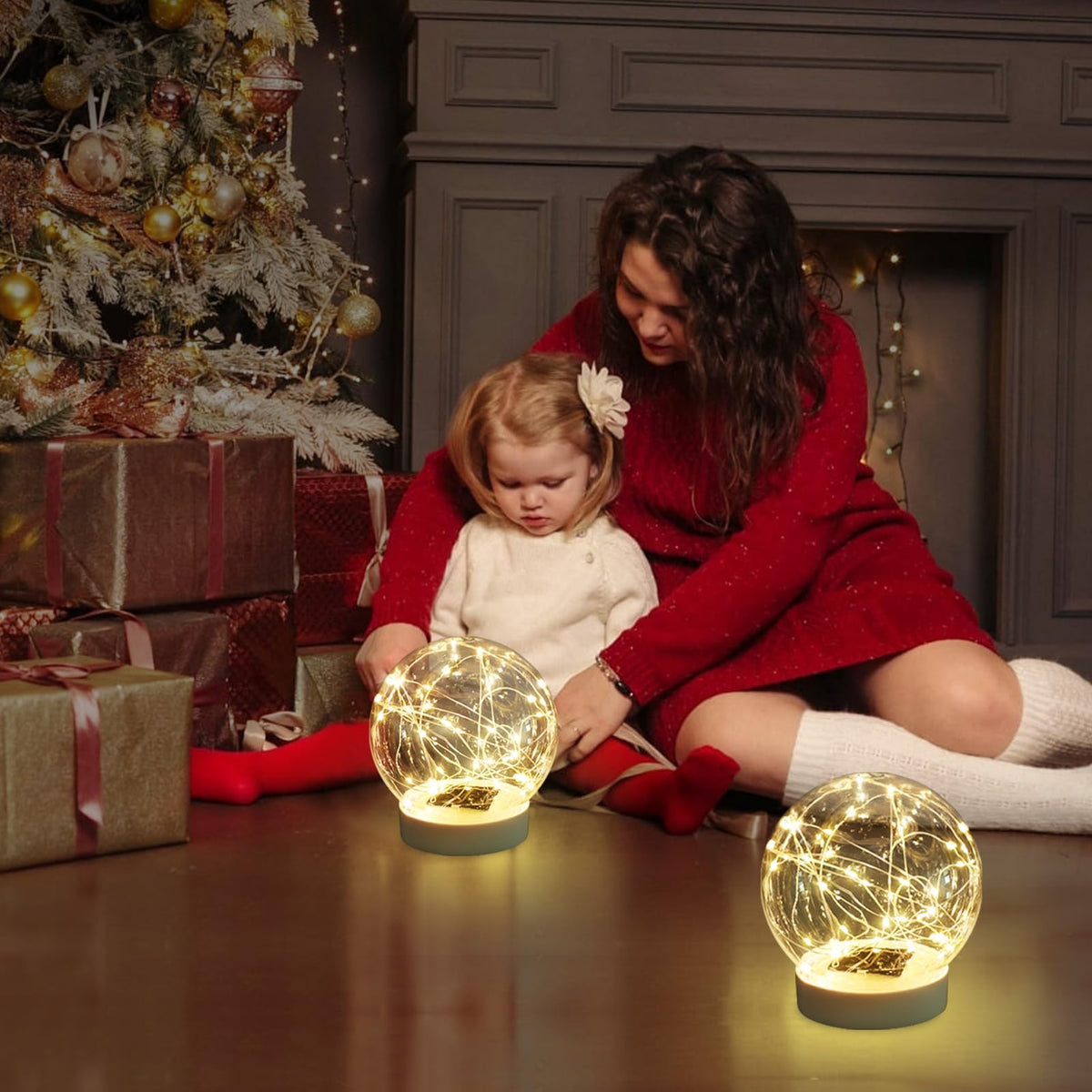 LENONE warm fairy-light glow brightens yards and creates cozy poolside scenes.