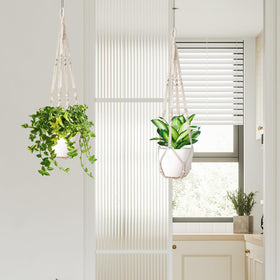 LEWESU hanging planter parts include expansion tubes for secure setup.