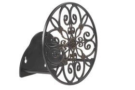 Liberty Garden 670 hose butler side view highlights wall mounting compatibility.