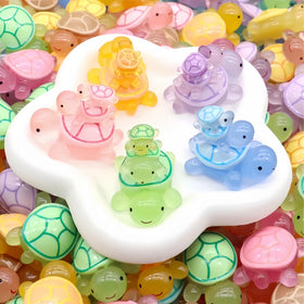 LIFCIUSO turtle figurines glow softly in aquariums and tanks.