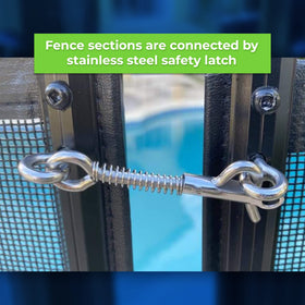 UV-resistant Textilene mesh withstanding sun and weather.