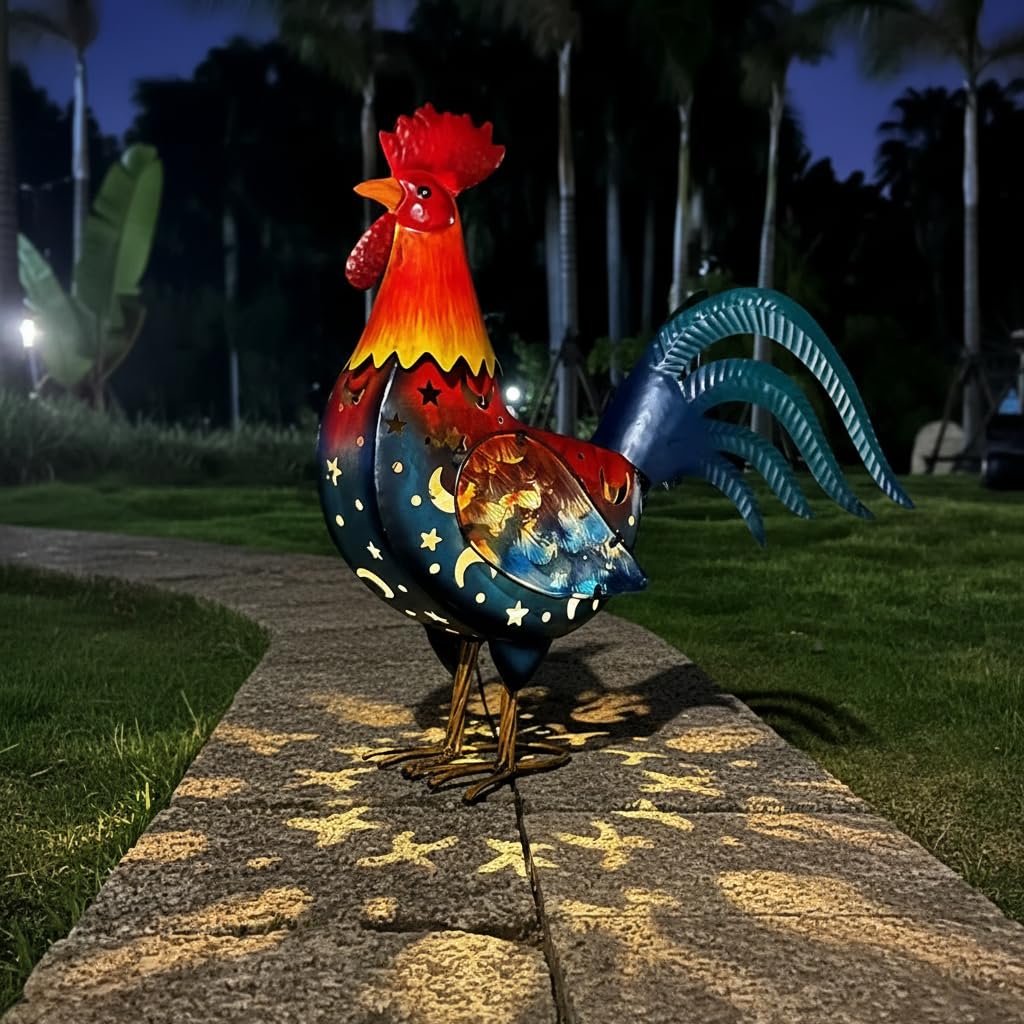 LIFFY detachable tail and head rooster decor for simple transport.