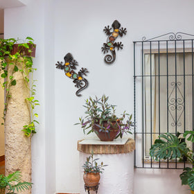 LIFFY gecko wall decor for outdoor garden or porch