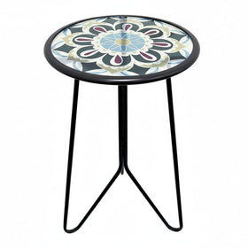 LIFFY outdoor side table with round glass top; perfect for patio décor.