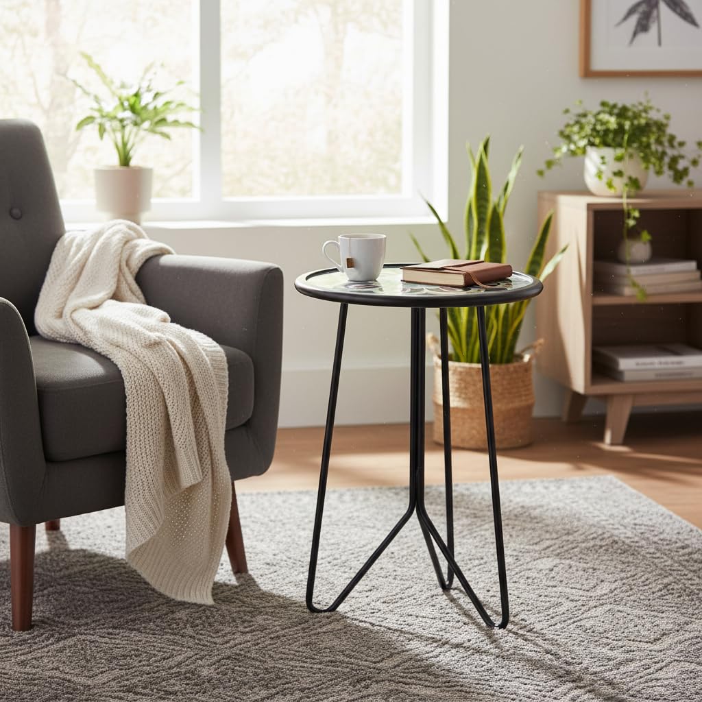 LIFFY portable end table doubles as plant stand and display.