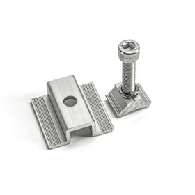 Link Solar side-by-side panel mounting for four-panel layouts