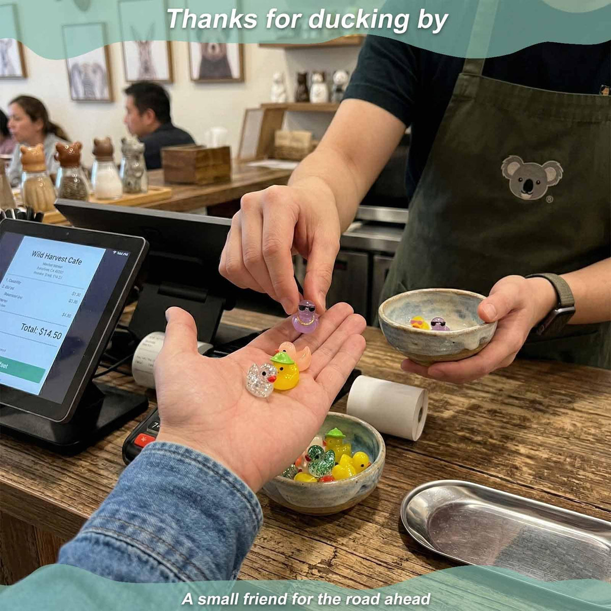 LionWell mini resin ducks wearing sunglasses brighten desks and aquariums.