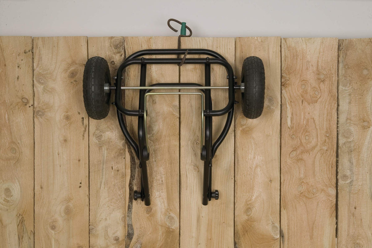 Little Giant Muck Cart compatible with the 70-Quart Muck Tub for versatile use