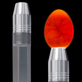 Longsen Egg Candler compact design illuminates eggs for portable candling.