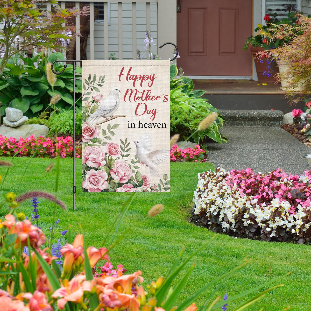 Louise Maelys double-sided floral flag ensures visibility from all angles.