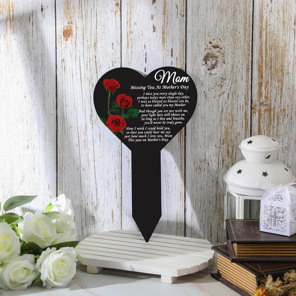 Lounsweer metal waterproof garden decor, sturdy and reusable for all seasons.