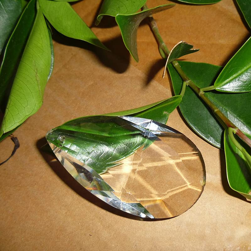 LoveUnited K9 crystal teardrop enhances room ambiance with clear sparkle.