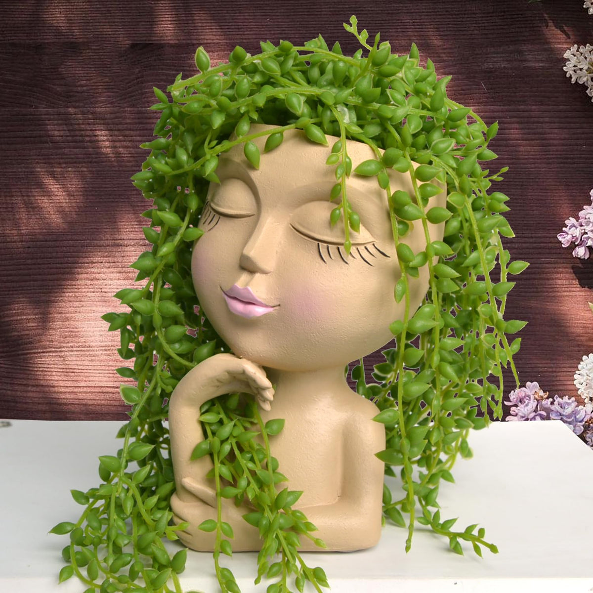 LovTocTic Face Planter in khaki for outdoor or indoor use.