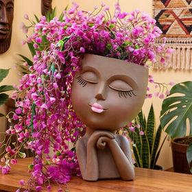 LovTocTic head planter serves as unique art decor for living spaces