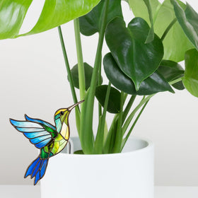 LRPBQFV red cardinal stake offers year-round color for plant displays