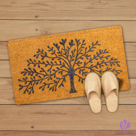 LUA VIKA front door mat enhances curb appeal while protecting floors.