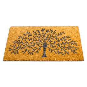 LUA VIKA moisture-trap design keeps interior floors dry after rain.