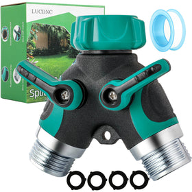 LUCDNC garden hose splitter 2-way in action enabling two-zone watering