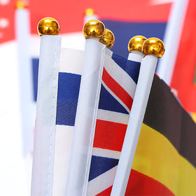 LUSEOAN flag and pole separate parts—flexible assembly for versatile decorations.