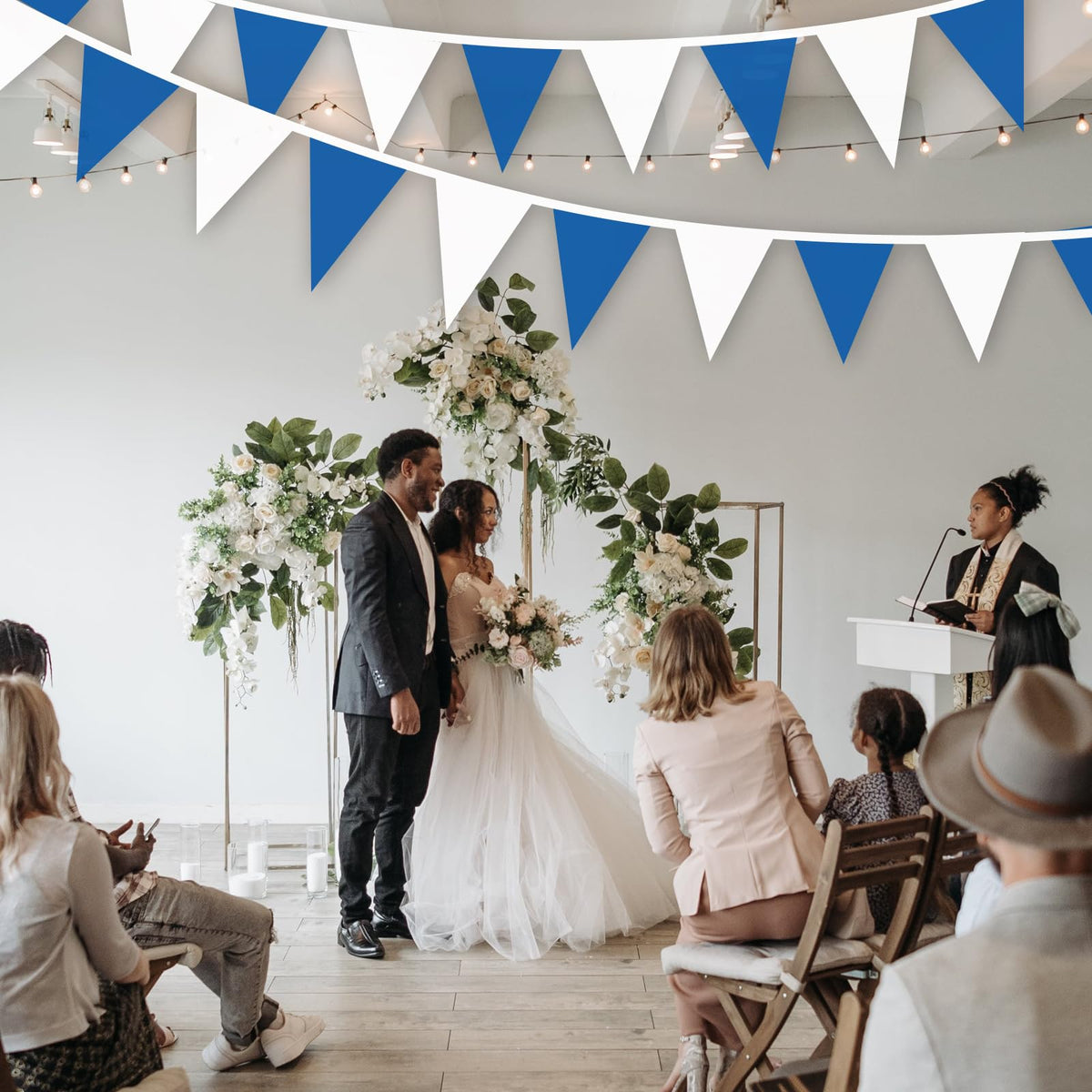 LUSEOAN pennant banner features durable satin rope and pre-assembled strings.